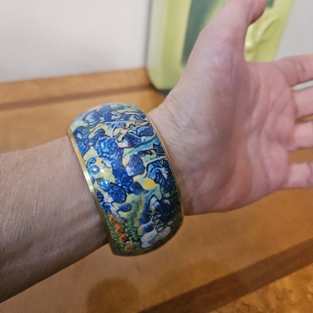 VanGogh Irises Art bangle - Picture 4 of 6